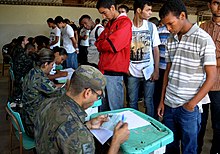 Mulheres podem ter direito a escolher o alistamento militar