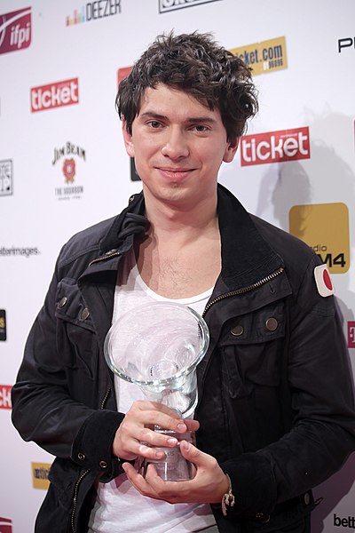 File:Julian le Play - Amadeus Awards 2013 b.jpg