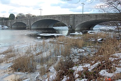 How to get to George VI Bridge with public transport- About the place