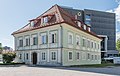 * Nomination «Wodley» manor house on St. Veiter Ring 55, Klagenfurt, Carinthia, Austria --Johann Jaritz 02:43, 30 November 2016 (UTC) * Promotion Good quality. --Haeferl 02:55, 30 November 2016 (UTC)