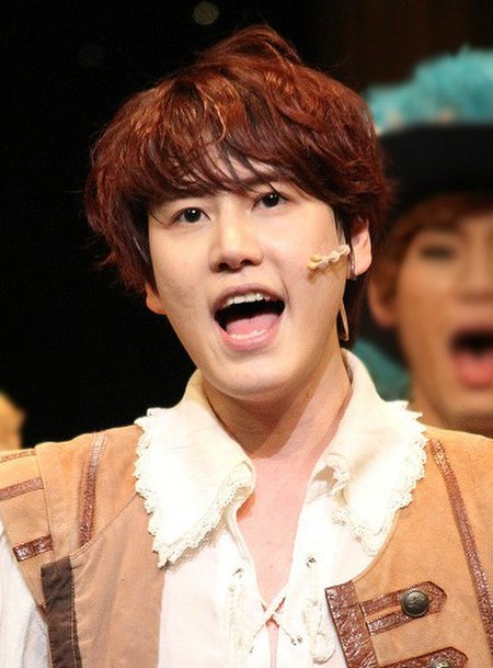 Kyuhyun in "The Three Musketeers", 7 April 2013 02.jpg