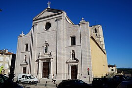 Collegiate church of St Martin