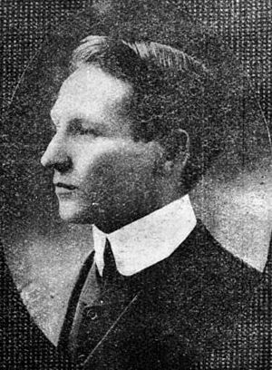 Lewis McDonald Queensland Labor Party administrator ca. 1915.jpg