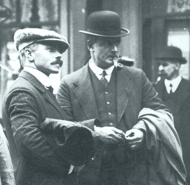 File:Lightoller and Pitman.jpg