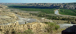 Řeka Little Missouri River v národním parku