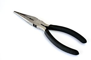 Pliers перевод