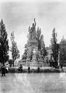 Loos monument Loosmonument.jpg