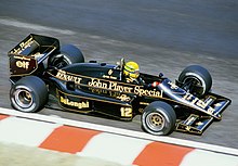 Foto di una vettura di Formula 1 in pista