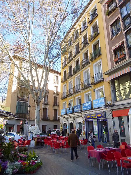 File:Madrid - Plaza de la Cebada 1.jpg