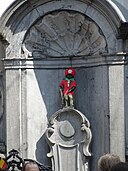 Manneken Pis in buumdroeger costume