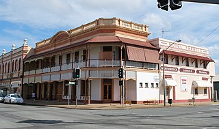 <span class="mw-page-title-main">Hotel Francis</span> Historic site in Queensland, Australia