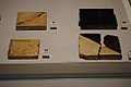 Mattonelle ingobbiate e invetriate monocrome (scarti di prima e seconda cottura - XVII secolo).