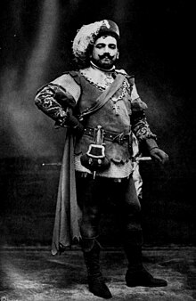 Caruso as Vasco de Gama in L'Africaine, 1917 Meyerbeer - L'Africaine - Enrico Caruso as Vasco da Gama - The Victrola book of the opera.jpg