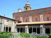 Monasterio de Santa María de Xunqueira de Ambía.jpg