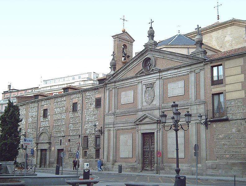 File:Monasterio de las Descalzas Reales (Madrid) 01.jpg