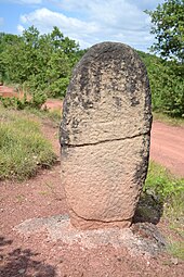 Réplique de la statue-menhir de Saumecourte III