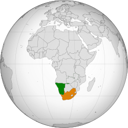   ：南非政府實際統治區域  ：西南非洲人民組織宣稱擁有主權的區域