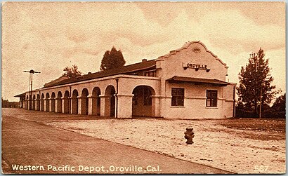 Oroville (WP) station postcard.jpg