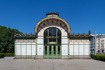 Karlsplatz Stadtbahn Station in Vienna by Wagner (1899)