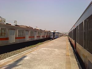 PNR Tutuban Platform 2.jpg