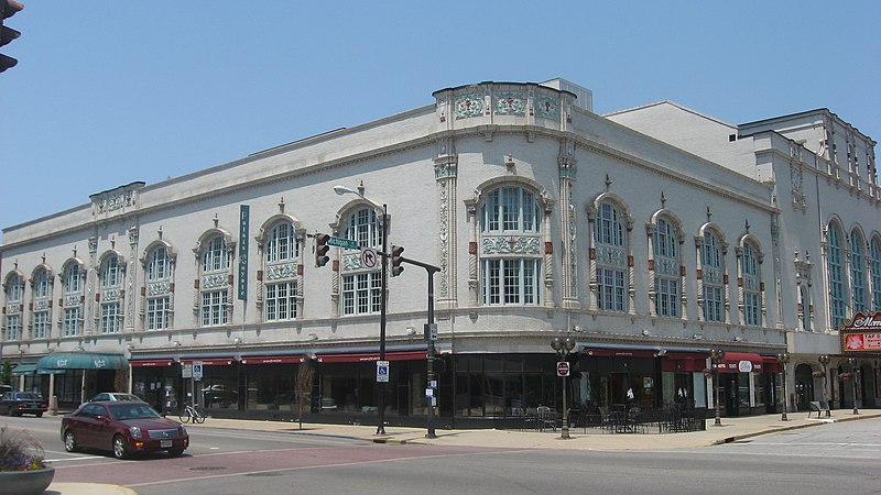 File:Palais Royale Building in South Bend.jpg