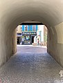 wikimedia_commons=File:Passage couvert entre la place aux Herbes et la rue Saint-Pierre à Embrun.jpg