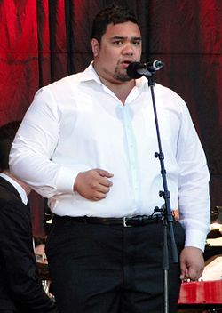 Pene Pati, of New Zealand vocal group Sol3 Mio, had the number one album in 2013. Pene Pati cropped.jpg