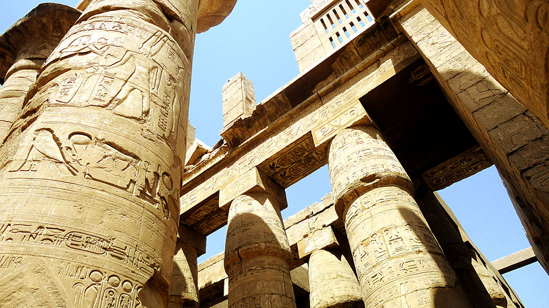 File:Pharonic Columns with pharonic writes in Karnak Temple , Luxor.JPG