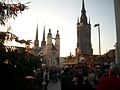 Het centrale plein van Halle, met de kerstmarkt