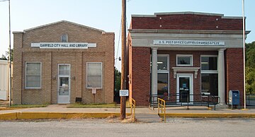 Fichier:Post_office_city_hall_library_garfield_kansas_2009.jpg