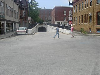 <span class="mw-page-title-main">East Side Trolley Tunnel</span> American mass transit tunnel