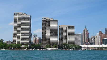 Riverfront Towers (Detroit)