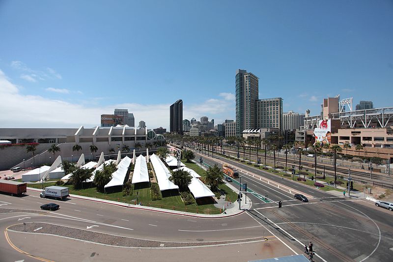 File:SDCC 2015 - San Diego Convention Center (18886720323).jpg