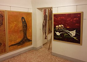 Una sala del Deposito Museale delle opere di Enrico Colombotto Rosso.
