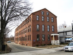 Sanford Kırbaç Fabrikası, Westfield MA.jpg
