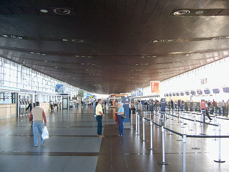 File:Santiago flughafen.jpg