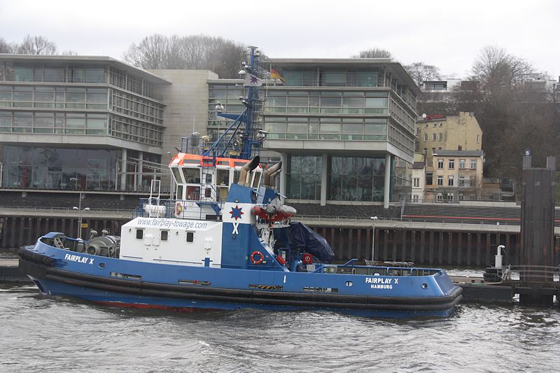 File:Schlepper fairplay x hamburg.jpg