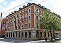 Schrenkstraße 1; Mietshaus, Neurenaissance-Eckbau, reich gegliedert, 1882 von Michael Reifenstuel d.J.; Einheit mit Landsberger Straße 35; This is a picture of the Bavarian Baudenkmal (cultural heritage monument) with the ID D-1-62-000-6308 (Wikidata)