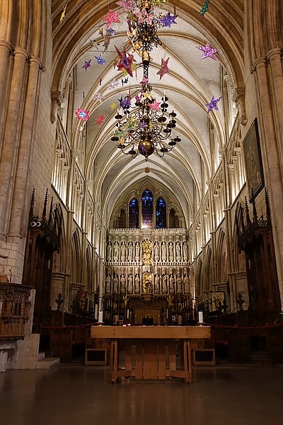 File:Southwark Cathedral 11.jpg