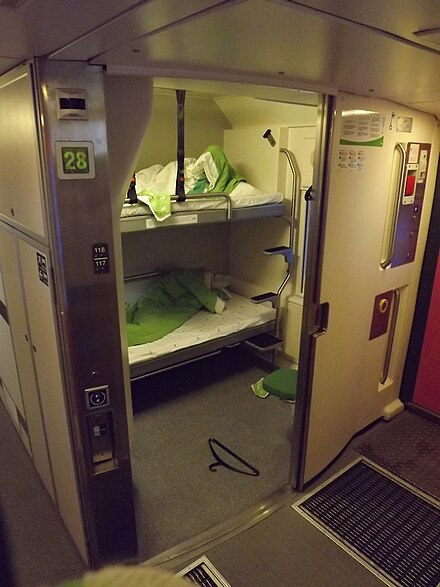 Wheelchair accessible cabin in Finland; an assistant can use the upper bed.
