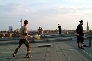 Crossminton Badminton variation