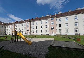 Innenhof (Blickrichtung Kranzbicher Straße)