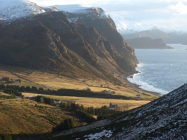 The village of Drage on the Stad peninsula