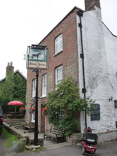 File:The Black Horse, Byworth - geograph.org.uk - 1773178.jpg