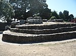 Tumulus des Mousseaux.jpg