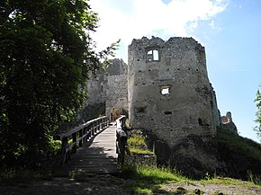 Uhrovsky hrad.jpg