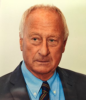 Uwe B. Sleytr Portrait.jpg