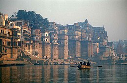Ganges yn Varanasi
