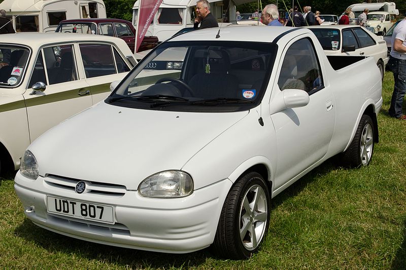 File:Vauxhall Corsa Pickup (1999) - 14724070517.jpg