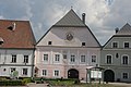 Deutsch: Bürgerhaus in Wilhelmsburg am Hauptplatz 11   This media shows the protected monument with the number 47757 in Austria. (Commons, de, Wikidata)